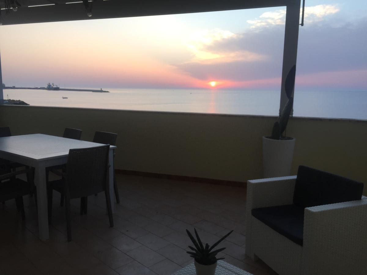 Casa Vacanze Nord-Ovest Галиполи Екстериор снимка
